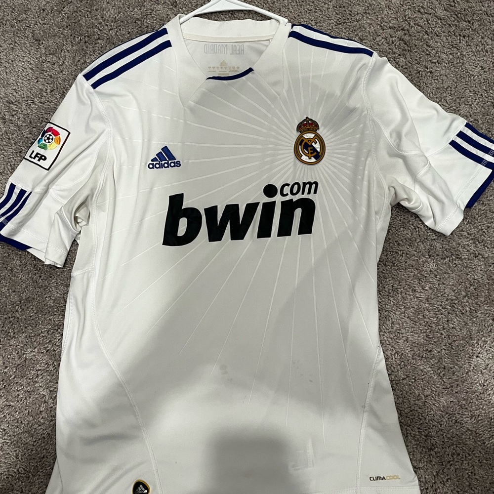 Adidas Real Madrid 10/11 Jersey